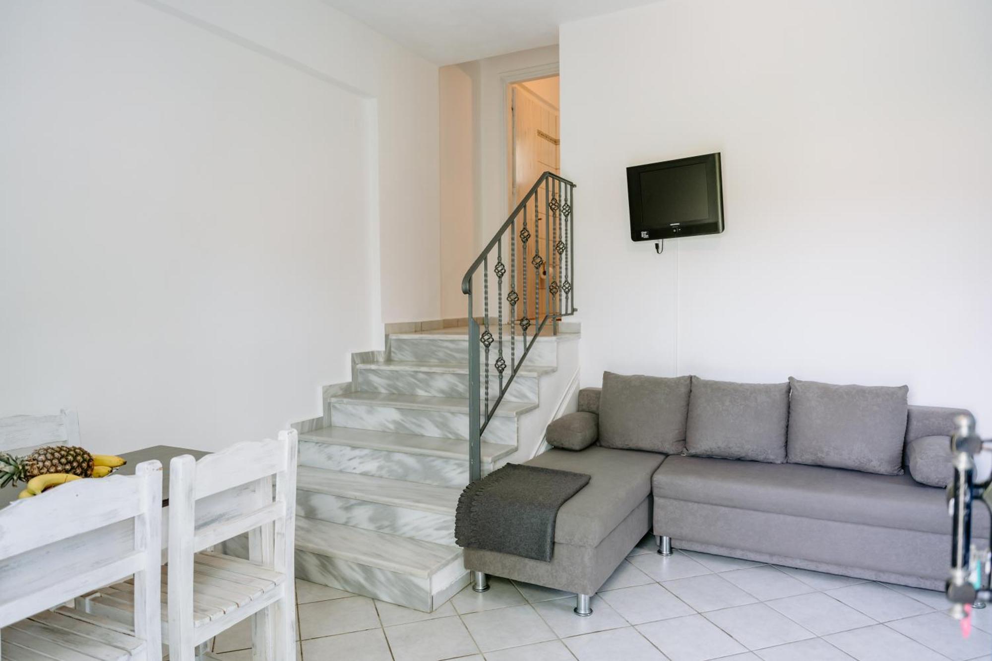 Marina Apartment *